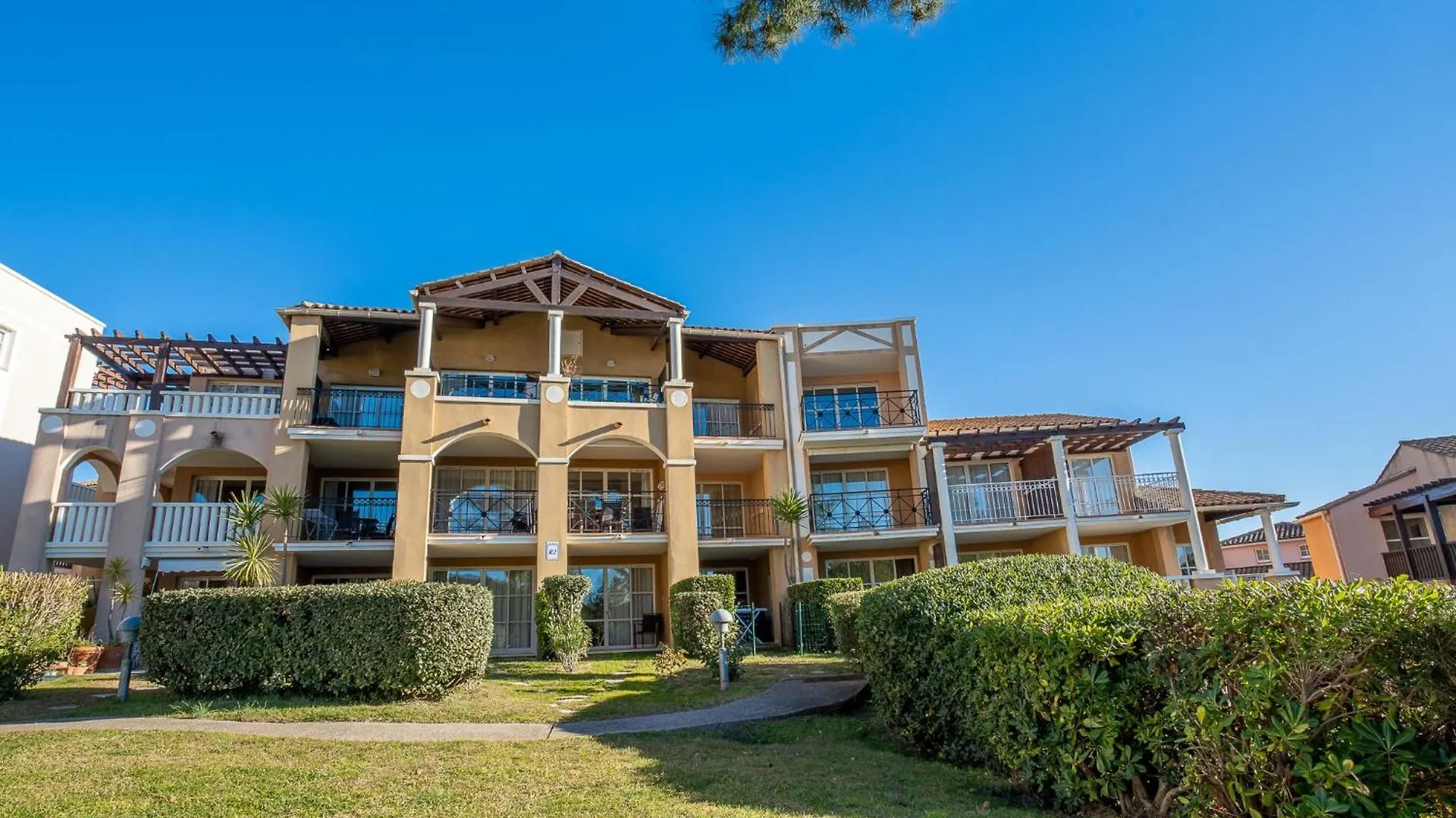Studio Village Cap Esterel - L'Esquinade-106 By Interhome Сен-Рафаэль